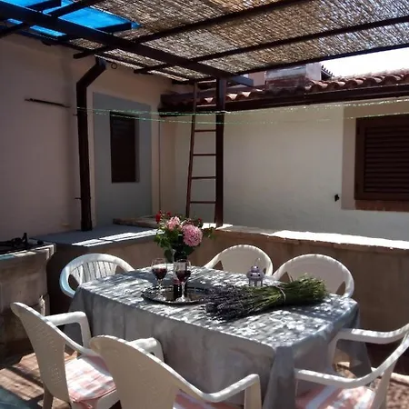 Kuca Za Odmor Marina Chalet Plomin